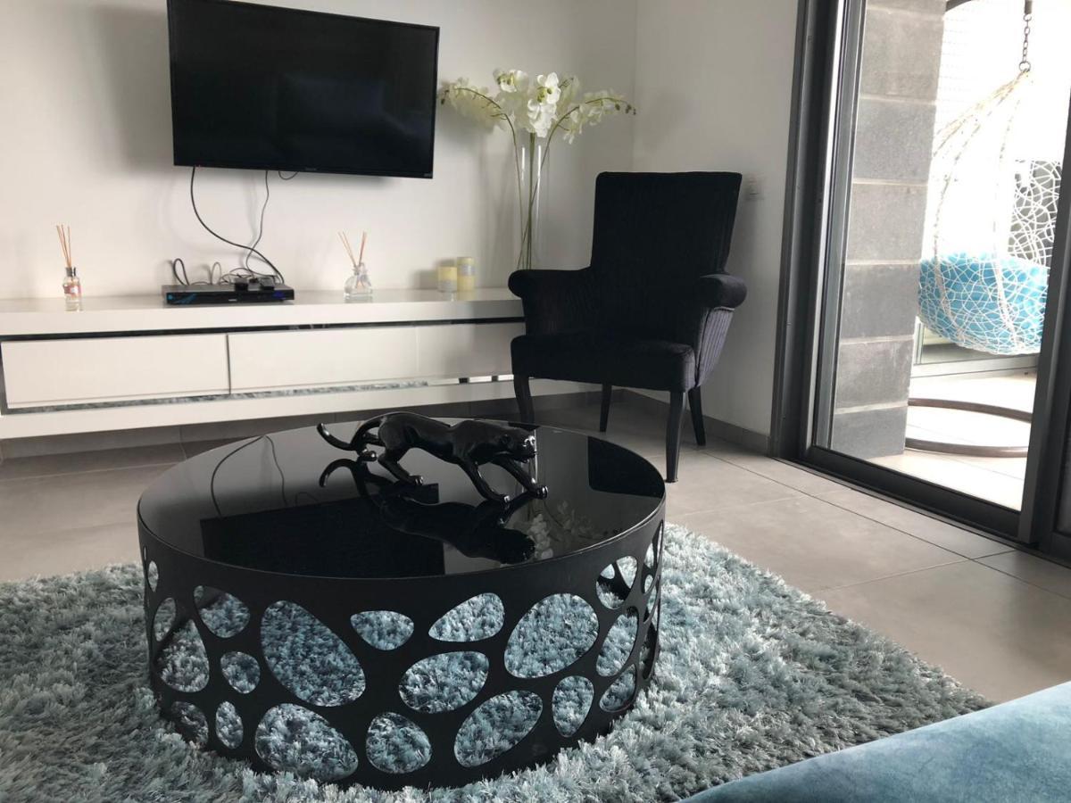 Panorama Apartment " City Garden " Бат-Ям Экстерьер фото