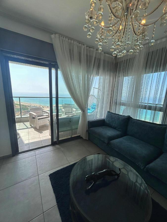 Panorama Apartment " City Garden " Бат-Ям Экстерьер фото
