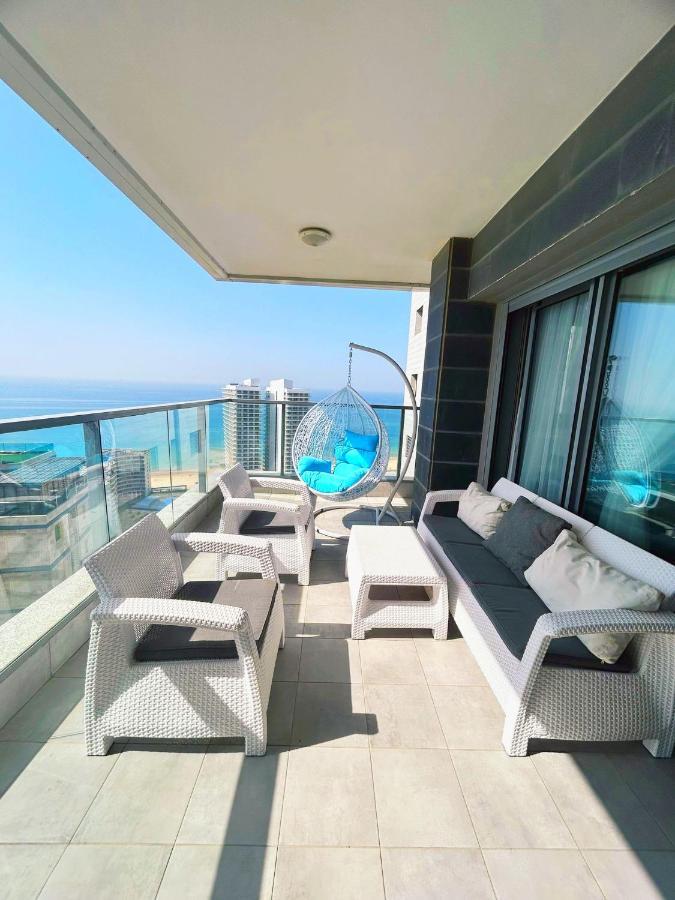 Panorama Apartment " City Garden " Бат-Ям Экстерьер фото